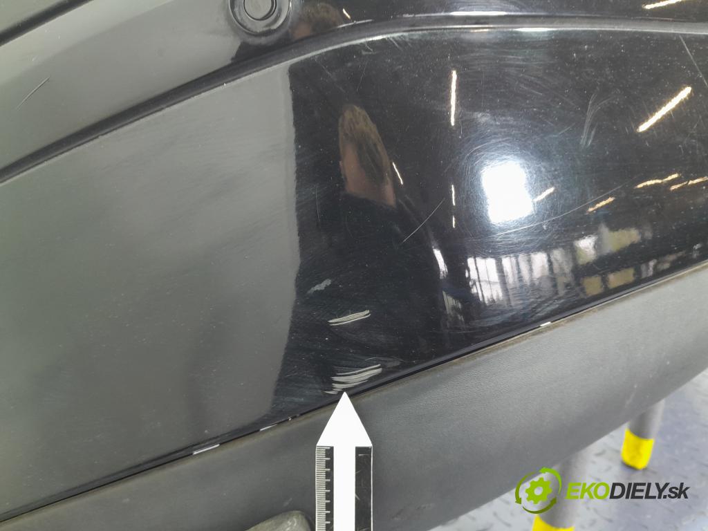 Volvo V50 2006 nárazník Zad: 01