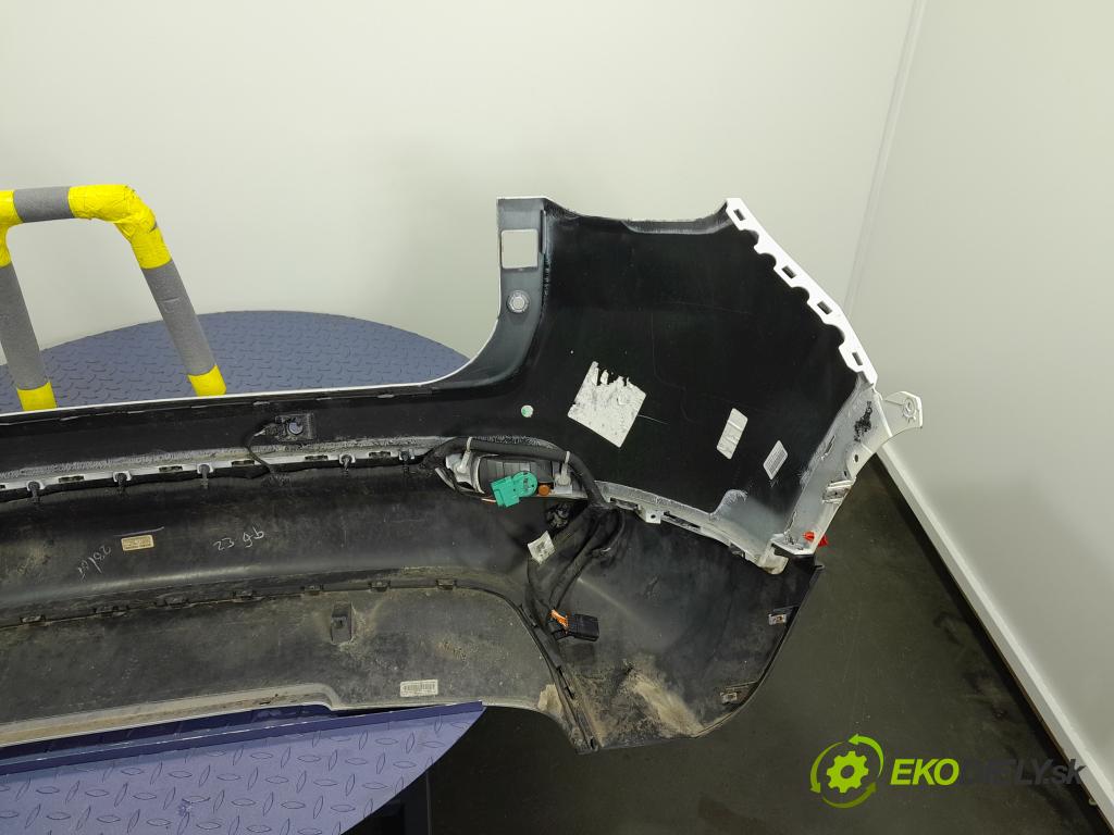 Jeep Compass 2017 nárazník Zad: 01