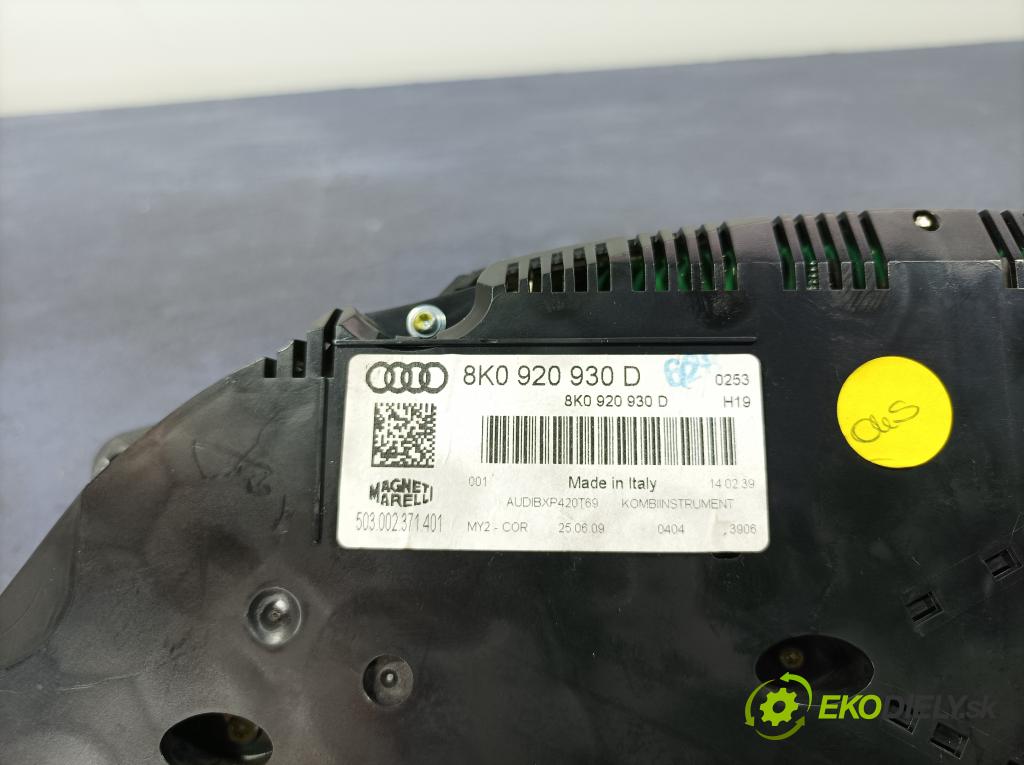 Audi A4 2009 prístrojovka/ budíky 8K0920930D