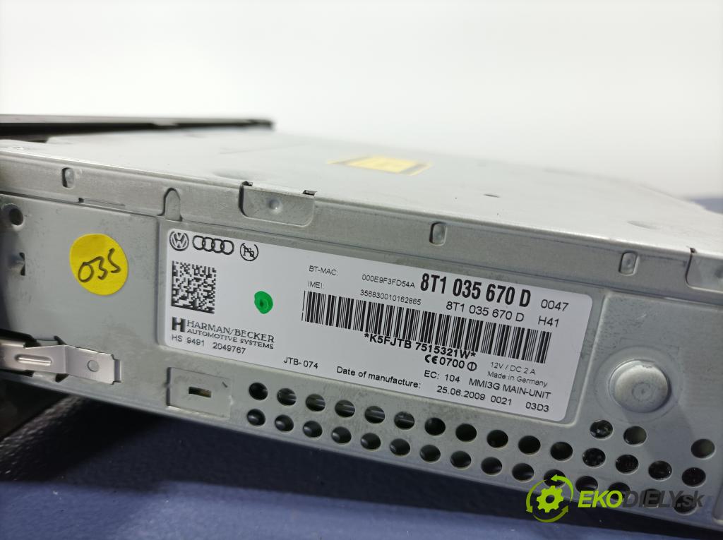 Audi A4 2009 Radio I Navigácia: 8T1035670D