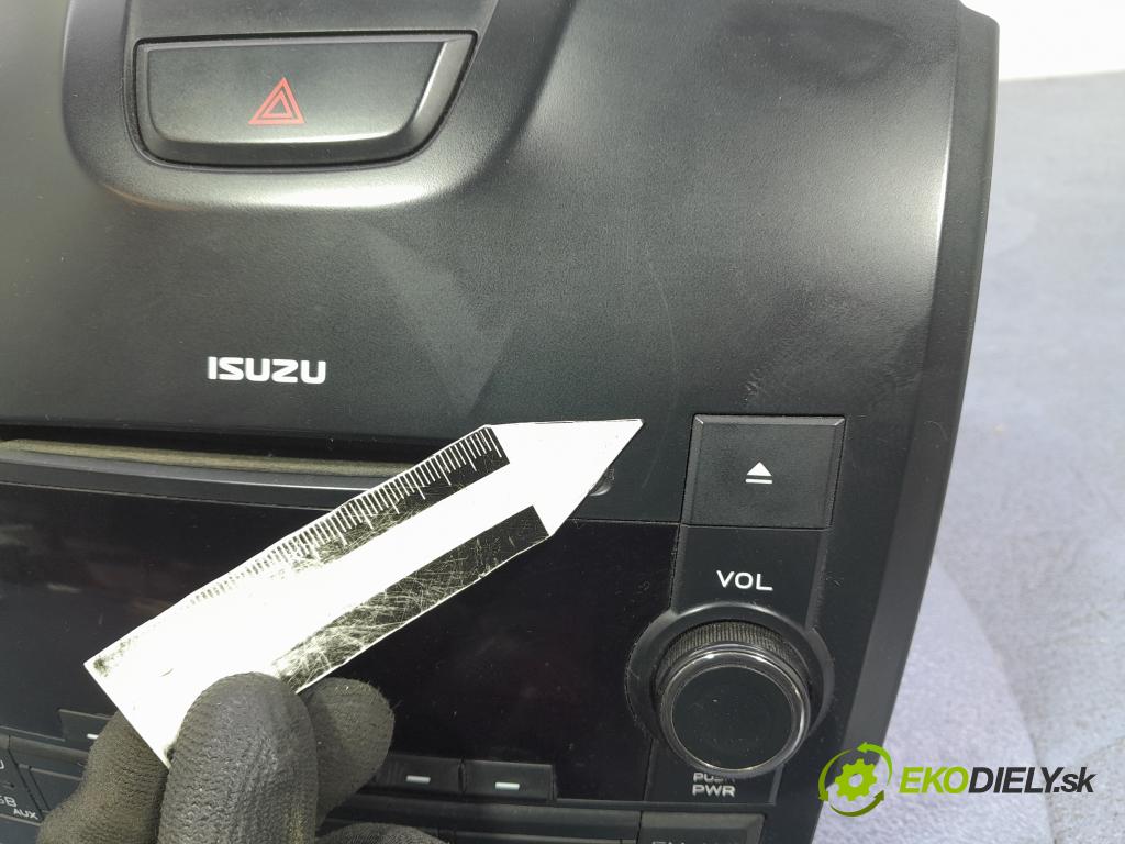 Isuzu --- 2018 Radio I Navigácia: 8982436022