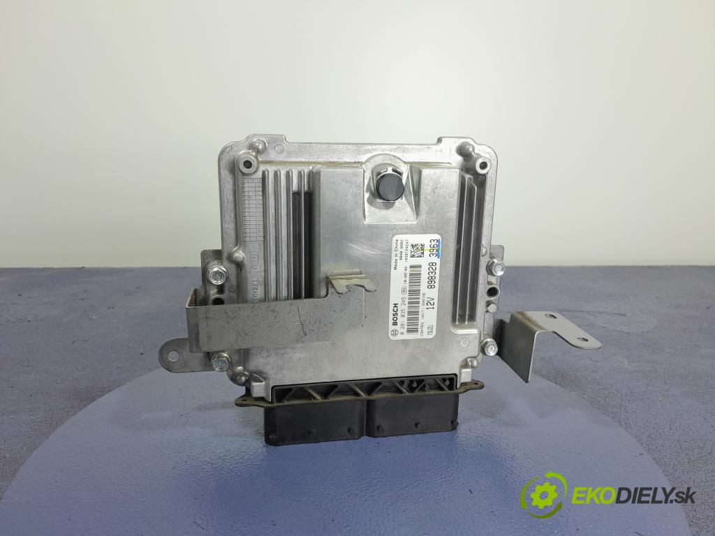 Isuzu --- 2018 riadiaca jednotka Motor: 8983283963