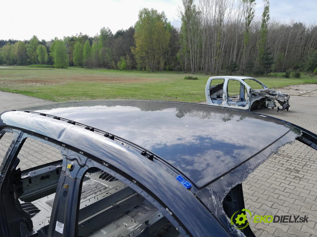 Bmw Ix 0 Strecha: 01