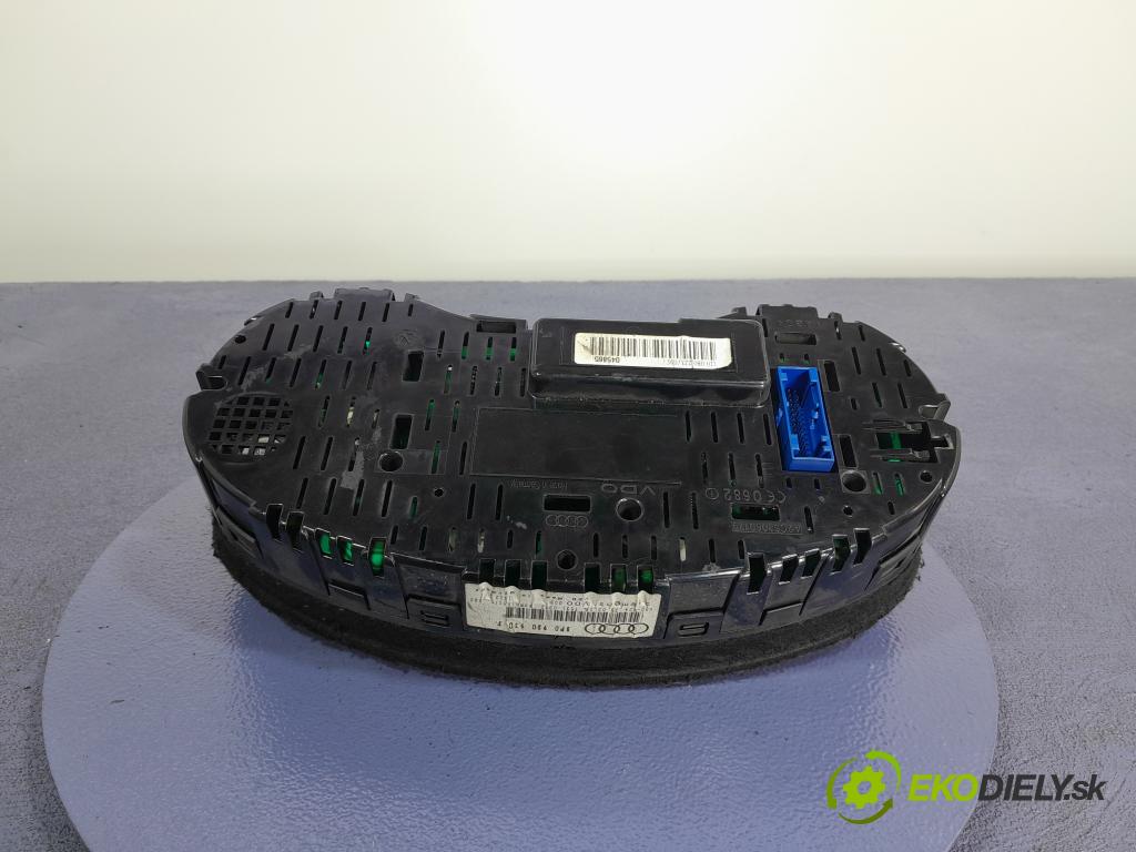 Audi A3 2006 prístrojovka/ budíky 8P0920930F