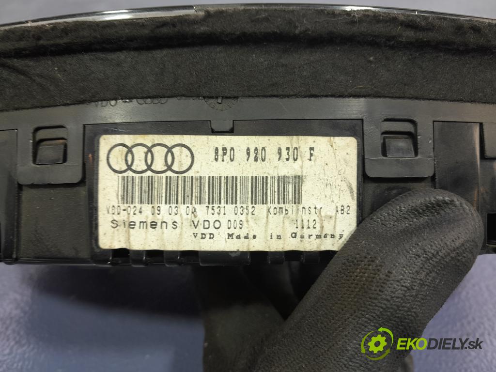 Audi A3 2006 prístrojovka/ budíky 8P0920930F