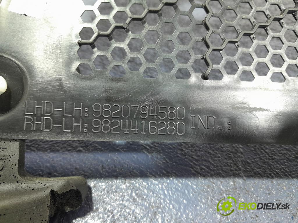 Peugeot 208 2022 torpédo 9820794480