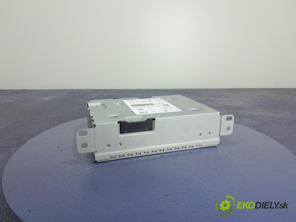 Peugeot 208 2022 Radio I Navigácia: 9844106380