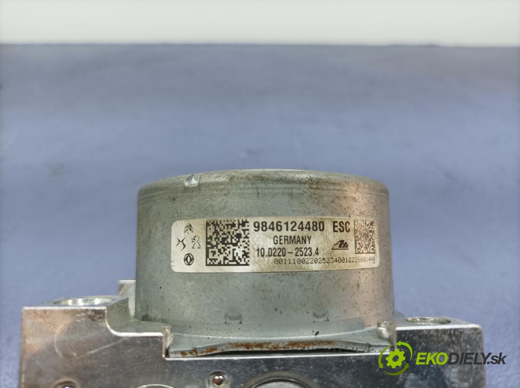 Peugeot 208 2022 čerpadlo ABS x 9846124480
