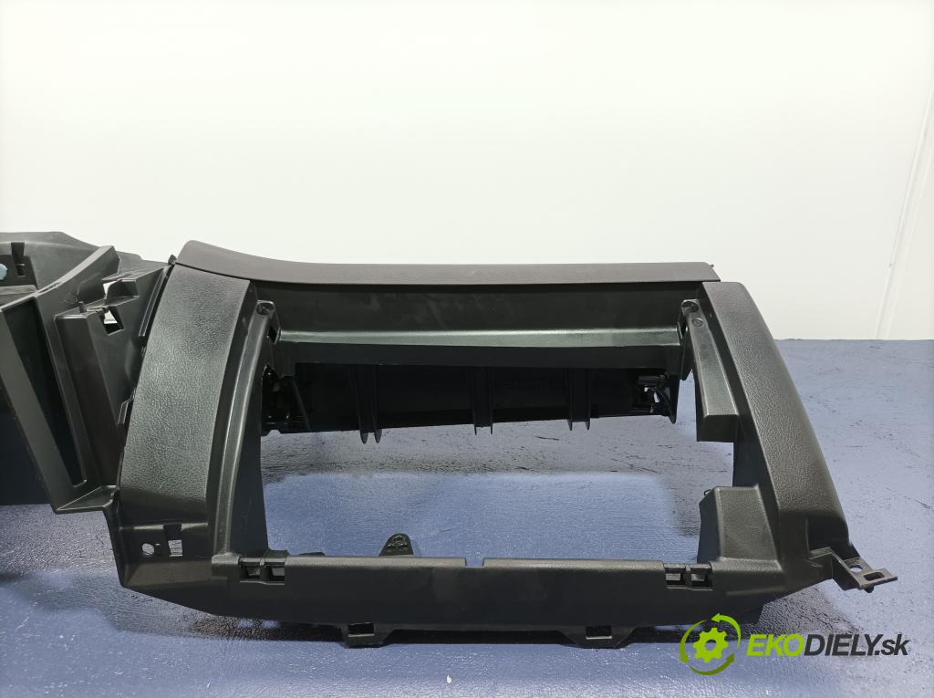 Toyota Rav4 2012 kokpit,pristrojová doska 55303-42010
