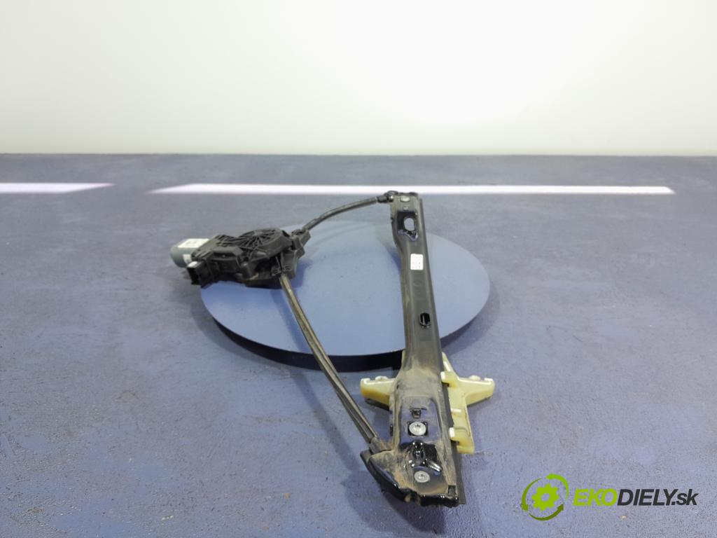 Vw Amarok 2016 mechanismus stahování Sklenka: před v pravo: 2H0837402H