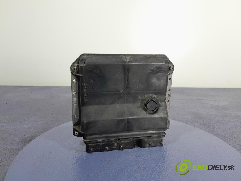 Toyota Rav4 2012 riadiaca jednotka Motor: 89661-42Q51