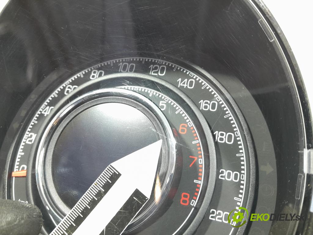 Fiat 500 2008 prístrojovka/ budíky 735471905