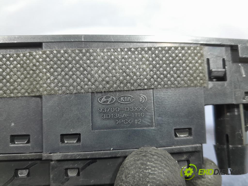 Hyundai Tucson 2019 prepínač svetiel NÚDZA: 93700-D7100