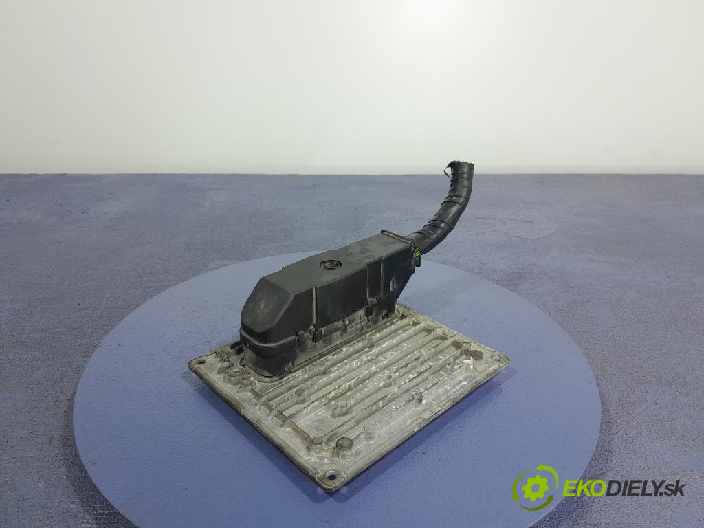 Ford Fiesta 2005 riadiaca jednotka Motor: 4S61-12A650-PE