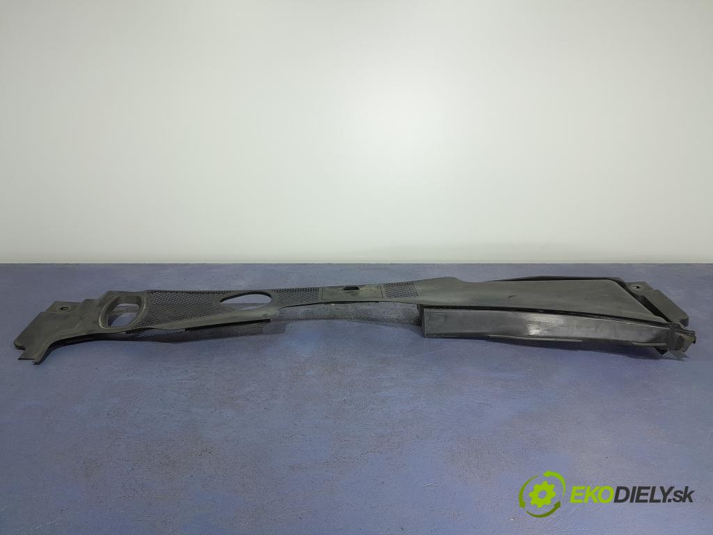 Audi A4 2009 torpédo 8K1819447
