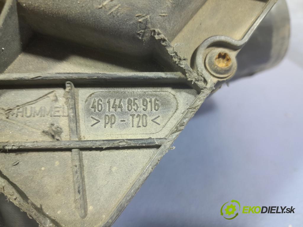 Opel Zafira 2006 obal Filtre: Vzduch: 55558311