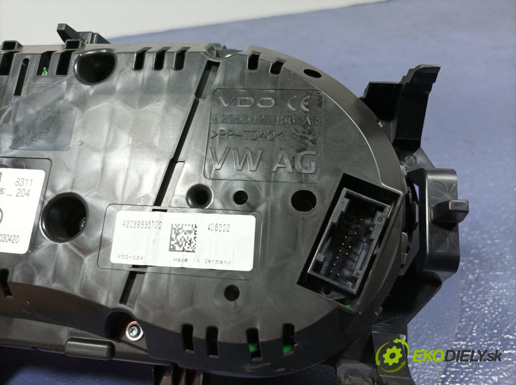 Vw Passat 2016 prístrojovka/ budíky 3G0920741B