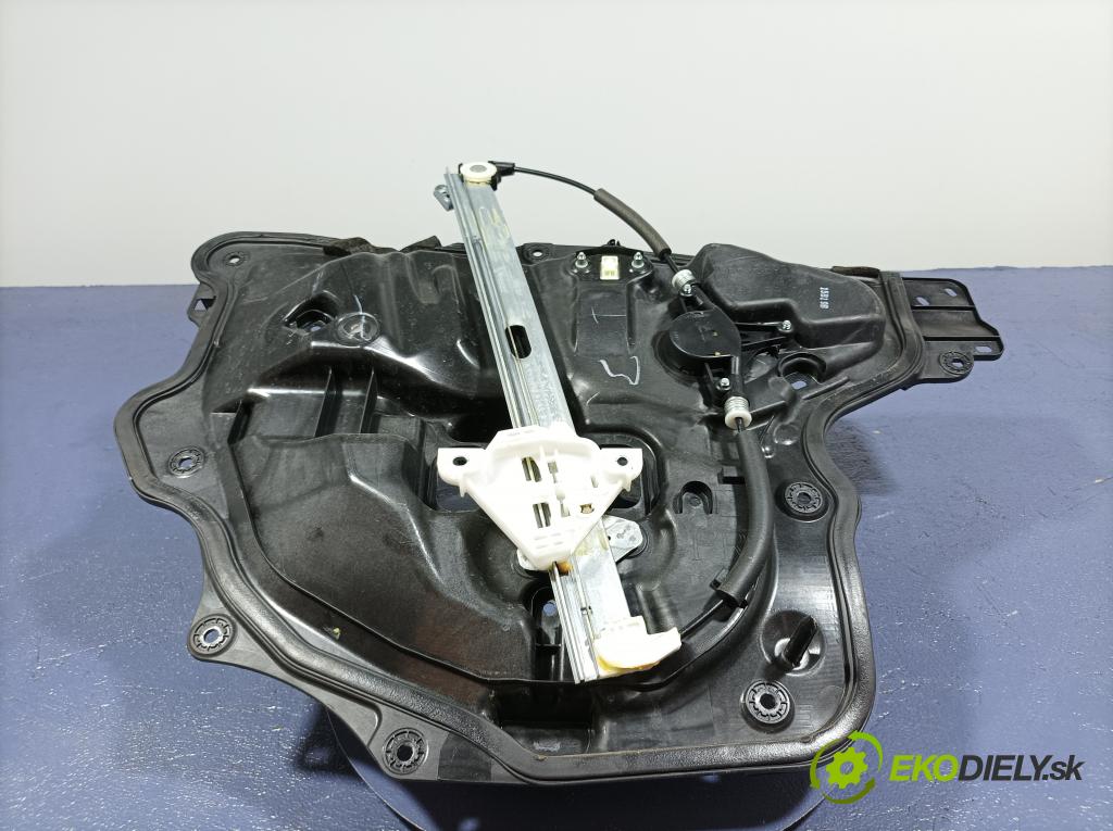 Mazda 6 2015 mechanismus stahování Sklenka: před v pravo: GHP95897X