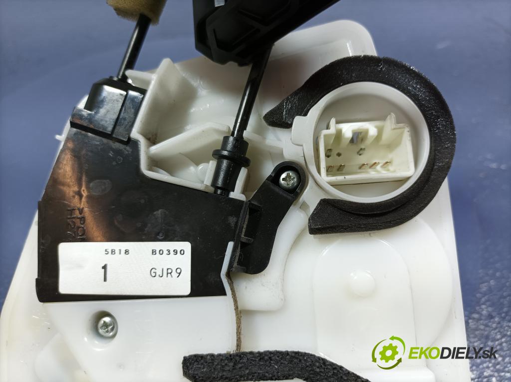 Mazda 6 2015 zámok dvere Predné v pravo: H37-H48-R2