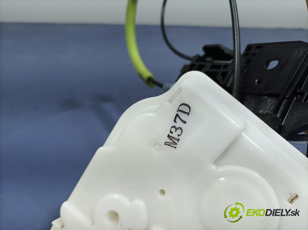 Mazda 6 2015 zámok dvere Predné v pravo: H37-H48-R2