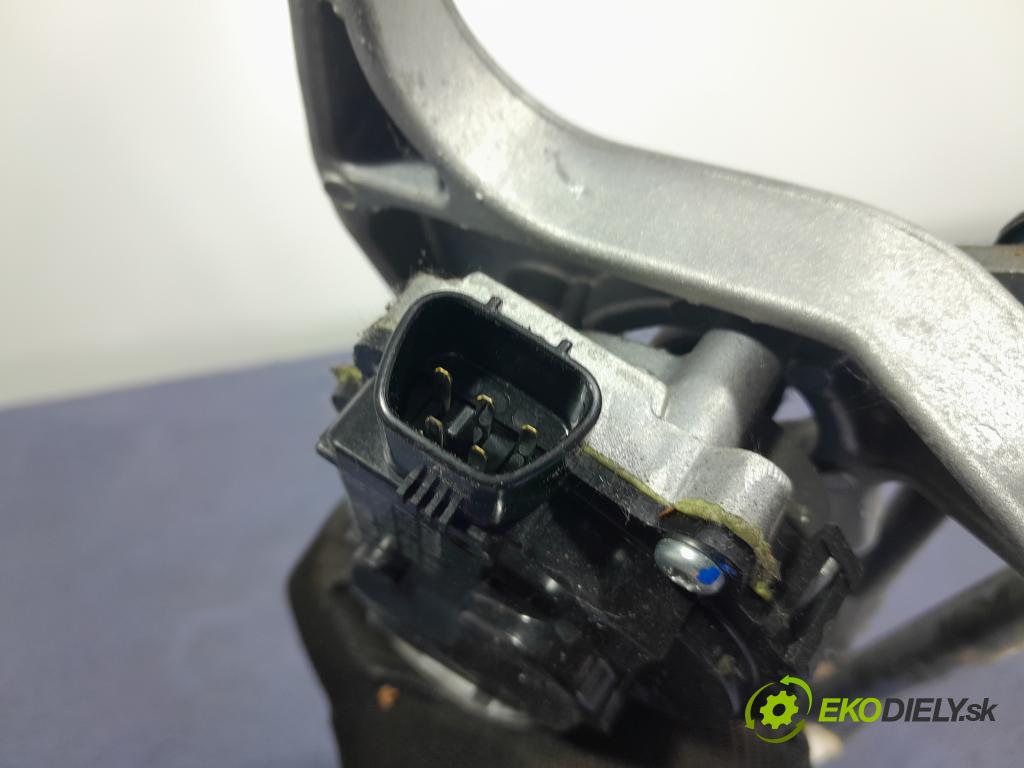 Toyota Corolla 2016 mechanizmus motor: Stierače: Predné 85110-02340