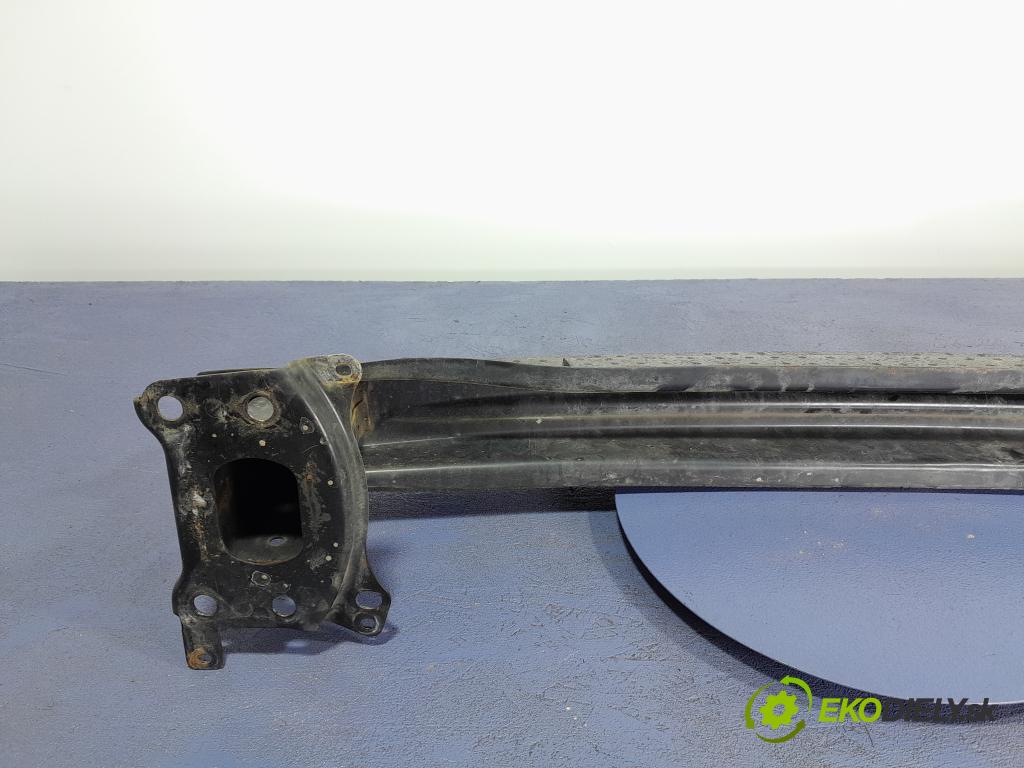Vw Touran 2004 výztuha narazník před 01