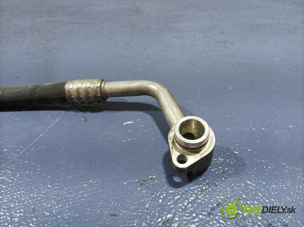 Audi A4 2009 rúrka Klimatizácia: 8K0260710Q