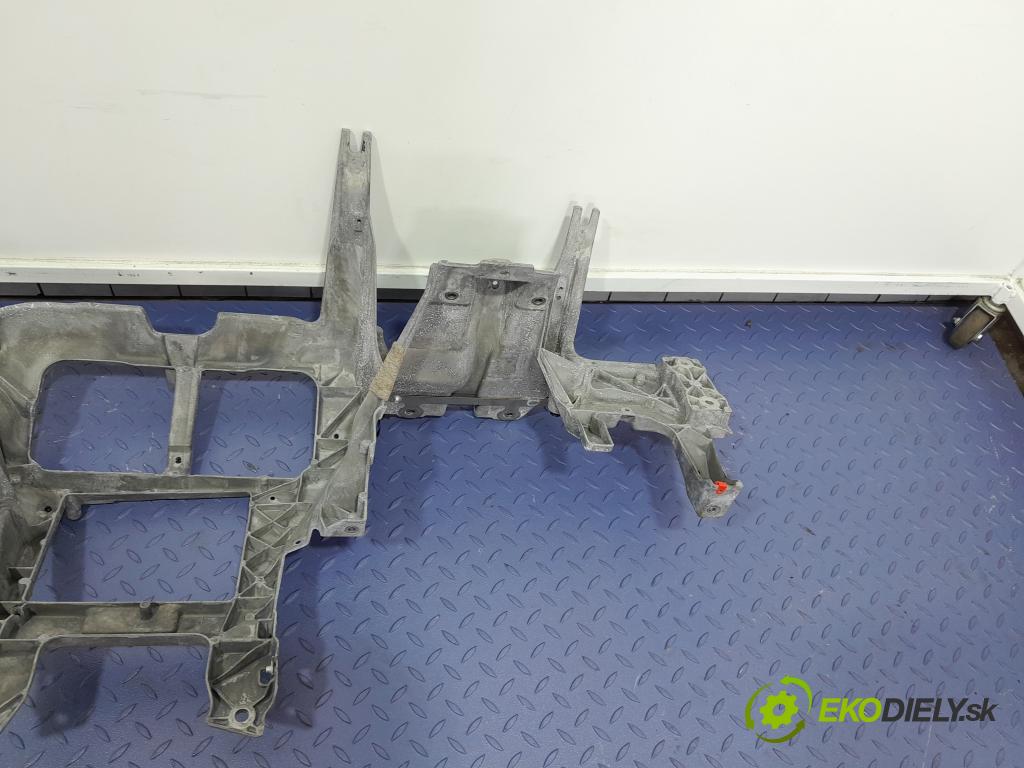 Bmw X5 2014 kokpit,pristrojová doska 9252547