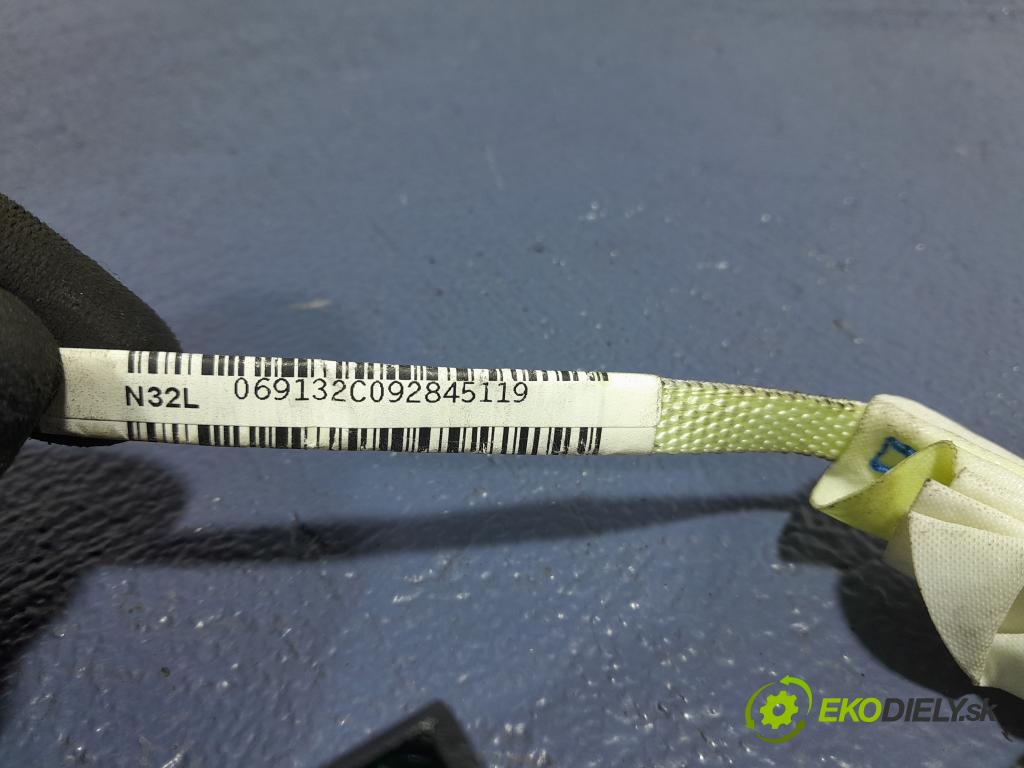 Nissan Qashqai 2009 Airbag: clona x 985P0EY10A