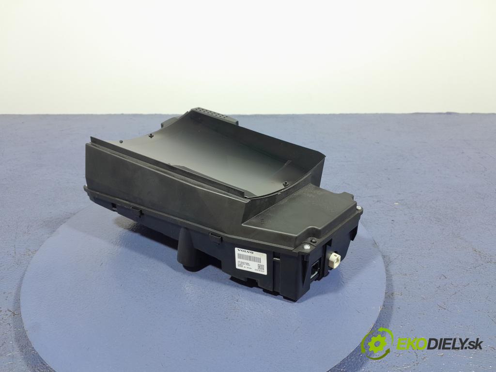 Volvo Xc90 2016 Zobrazit: Rádio: / GPS 31473184