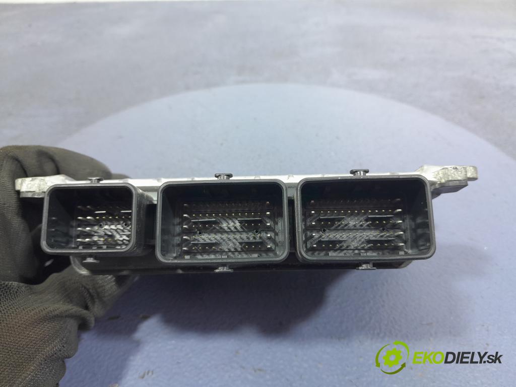 Renault Arkana 2021 riadiaca jednotka Motor: 237105990S
