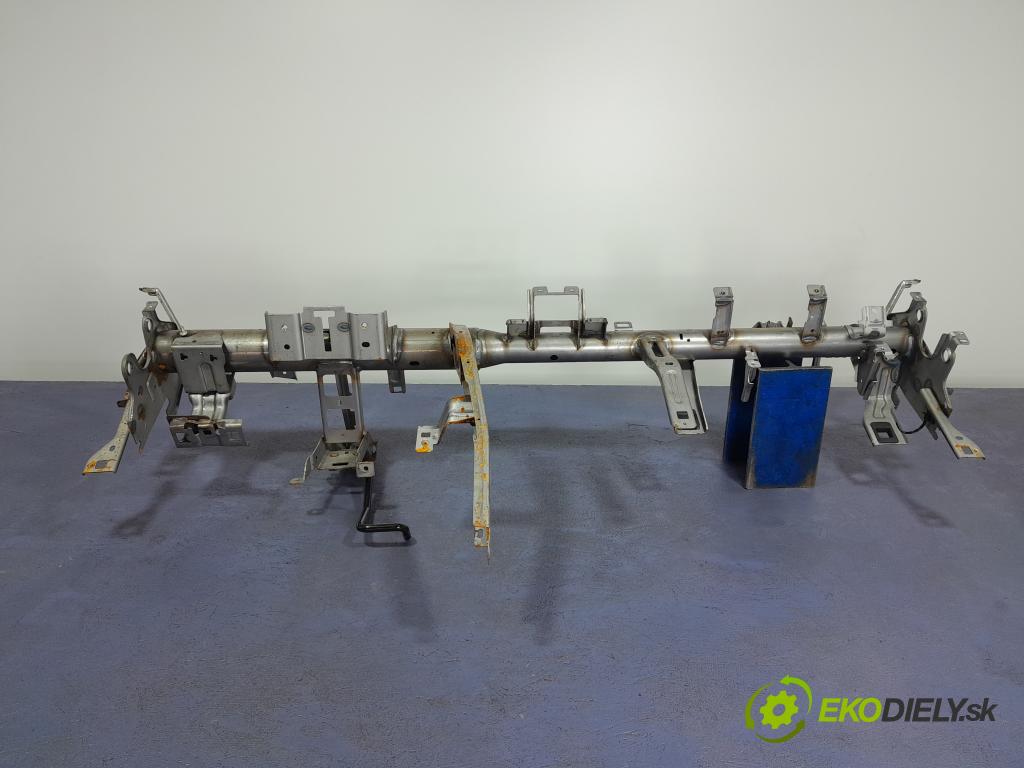 Renault Arkana 2021 kokpit,pristrojová doska 678704868R