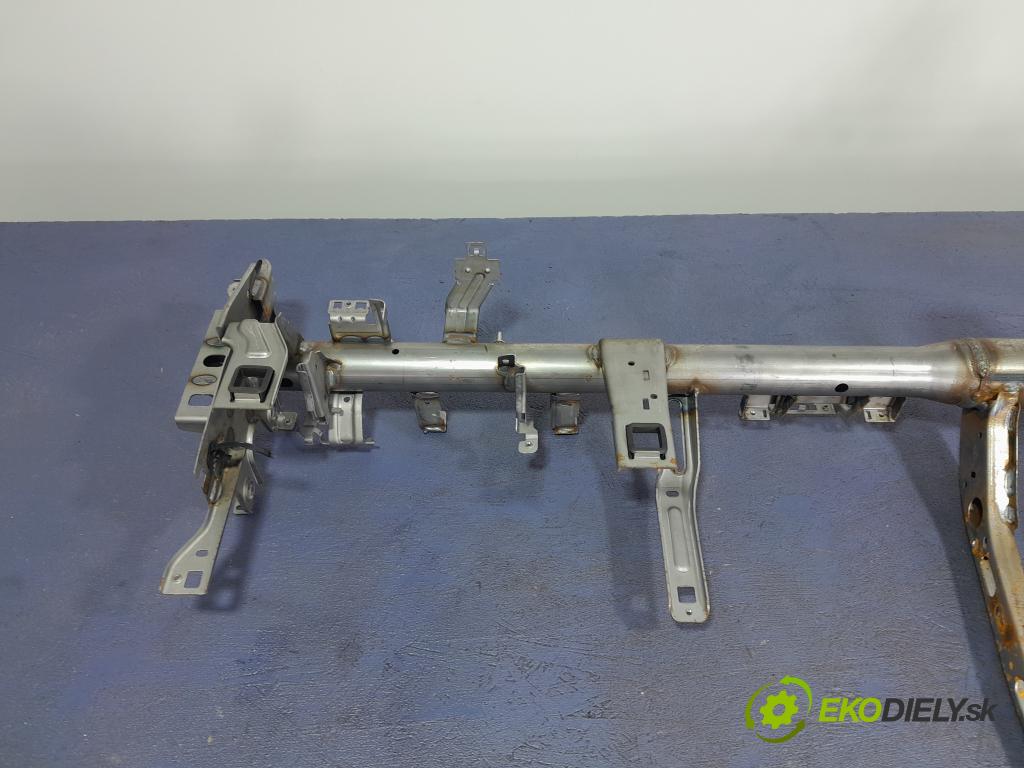 Renault Arkana 2021 kokpit,pristrojová doska 678704868R