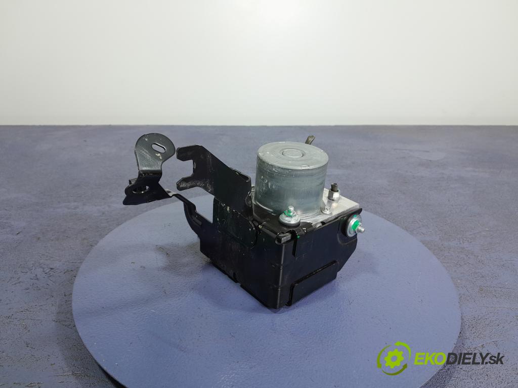 Renault Arkana 2021 čerpadlo ABS x 476606196R