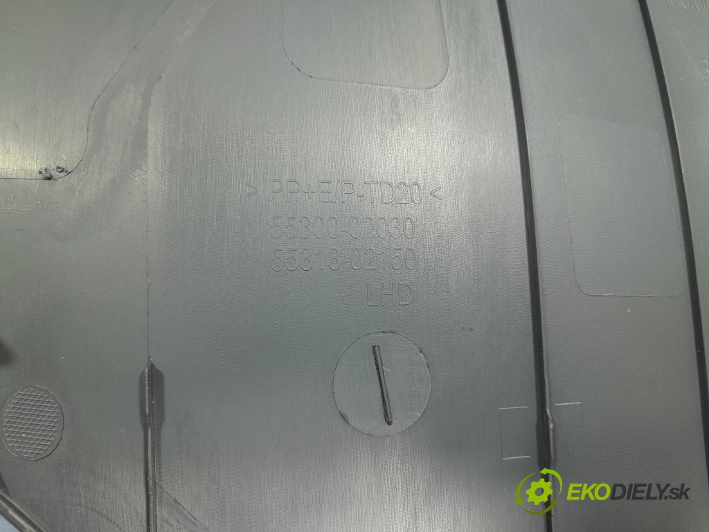 Toyota Corolla 2019 kokpit,pristrojová doska 55300-02030