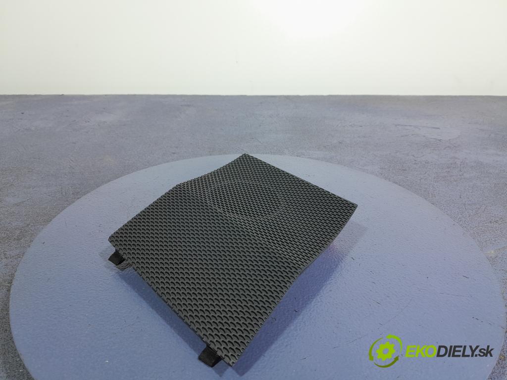 Toyota Corolla 2019 kokpit,pristrojová doska 55473-02180