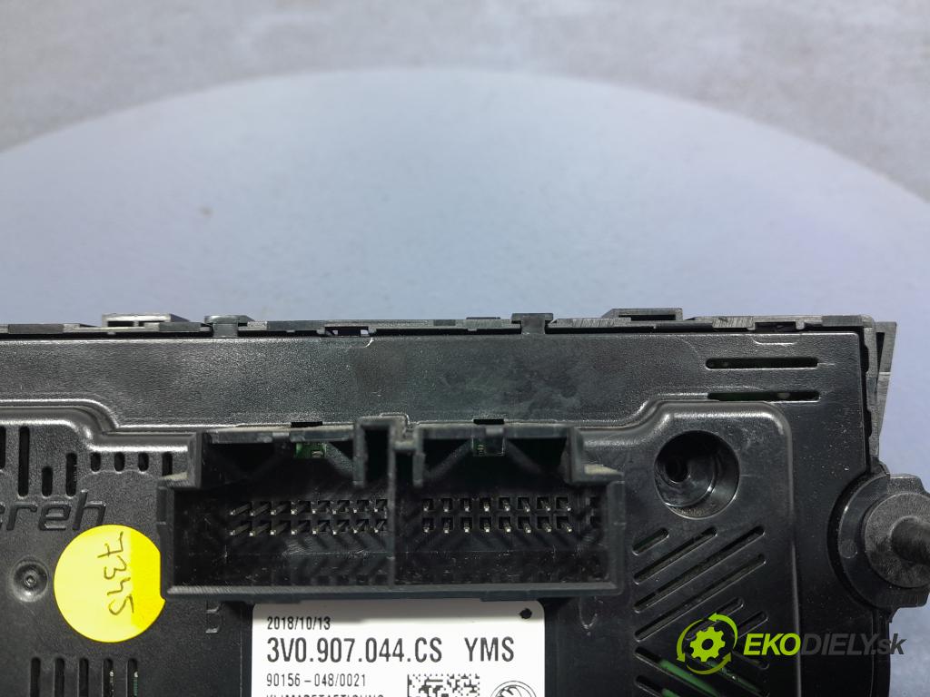Skoda Superb 2018 prepínač Klimatizácia: Prúd vzduchu: 3V0907044CS
