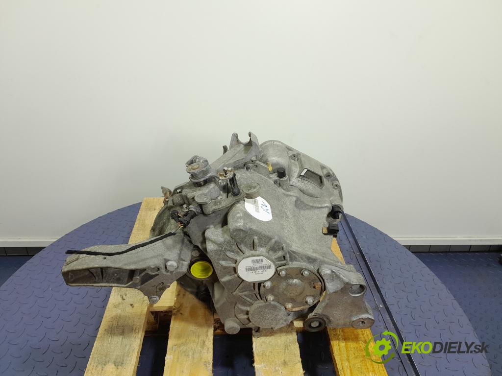 Mercedes B-klasa 2009 prevodovka Výbava: Manualna 711640