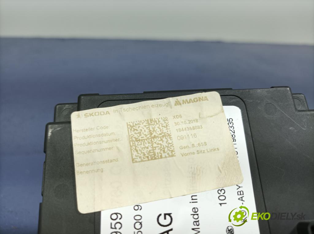 Skoda Superb 2018 řídící jednotka Sedačka: 5Q0959760C