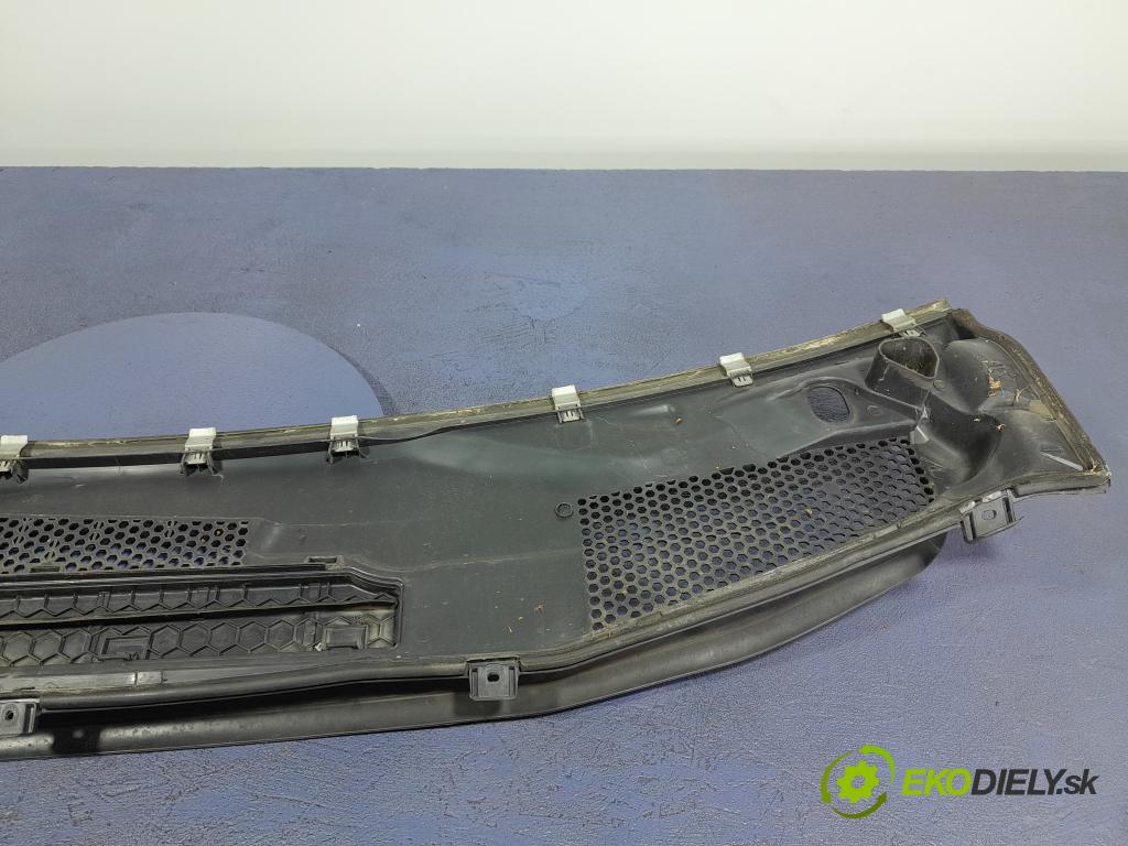 Mercedes B-klasa 2009 torpédo A1698300413