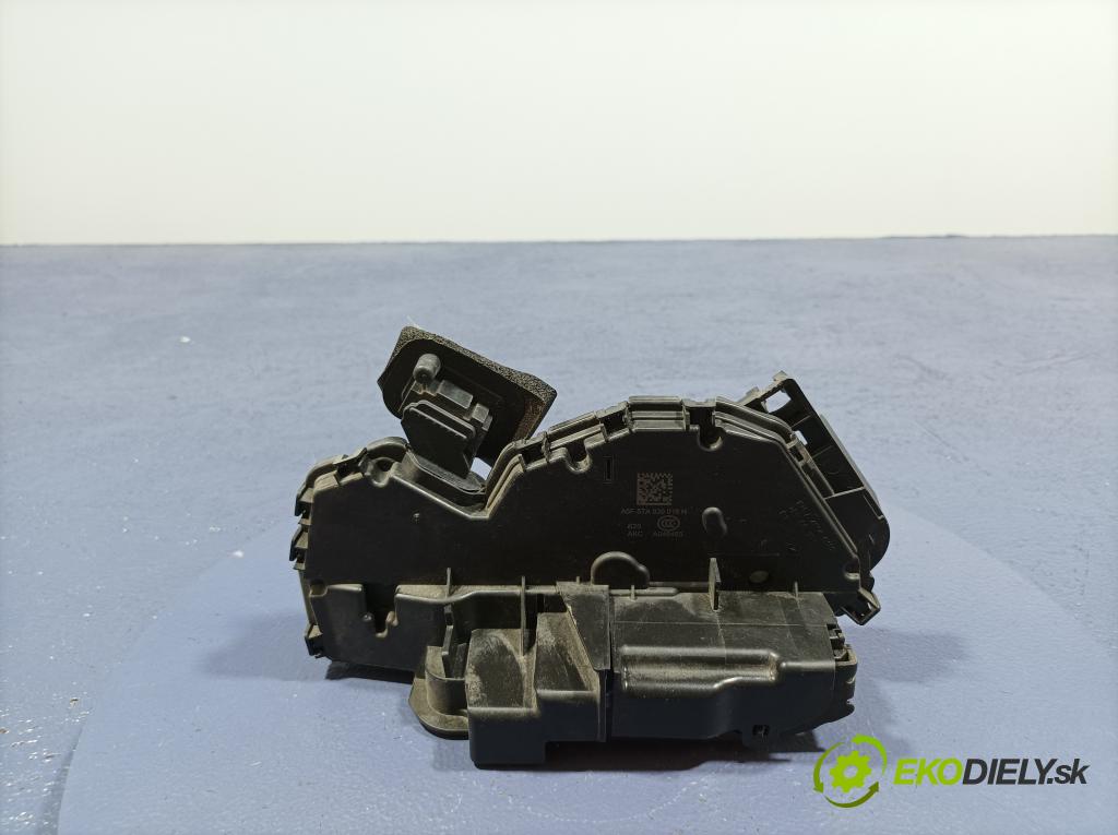 Skoda Superb 2018 zámek dveře Zad: v pravo: 5TA839016H