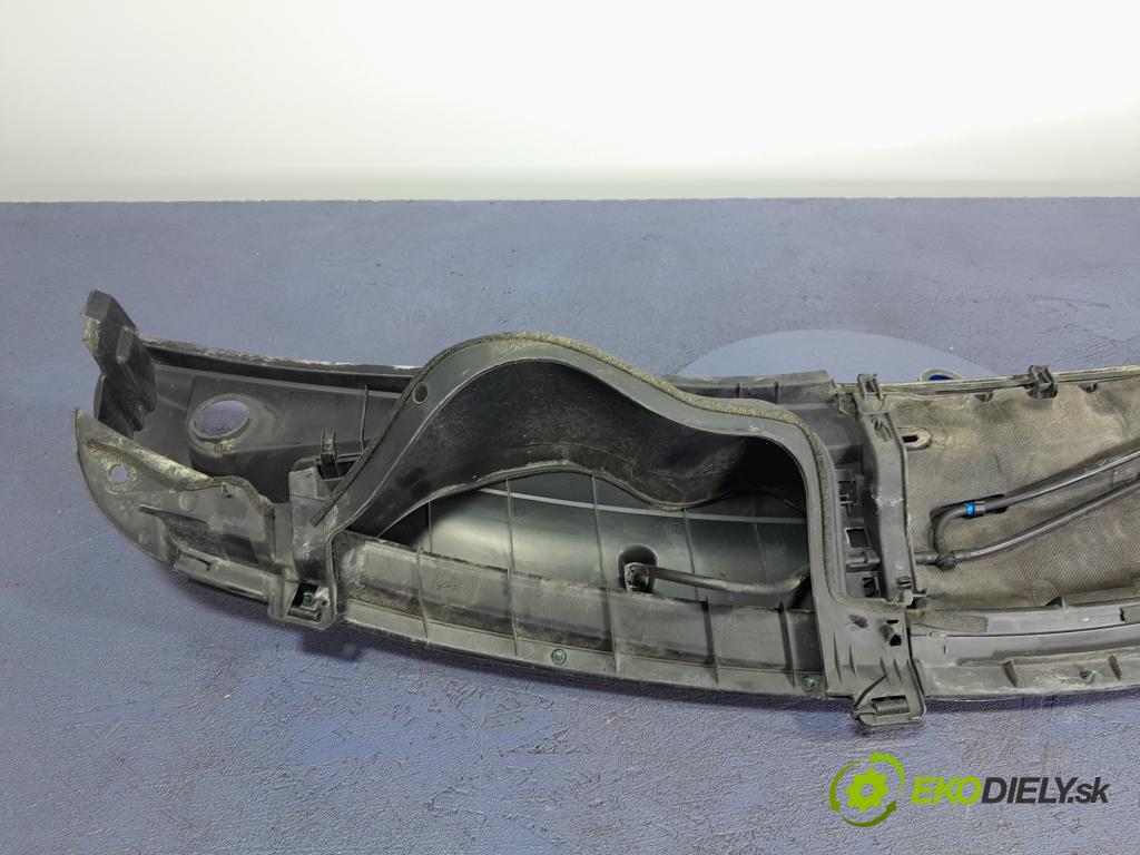 Toyota Yaris 2010 torpédo 55782-0D100