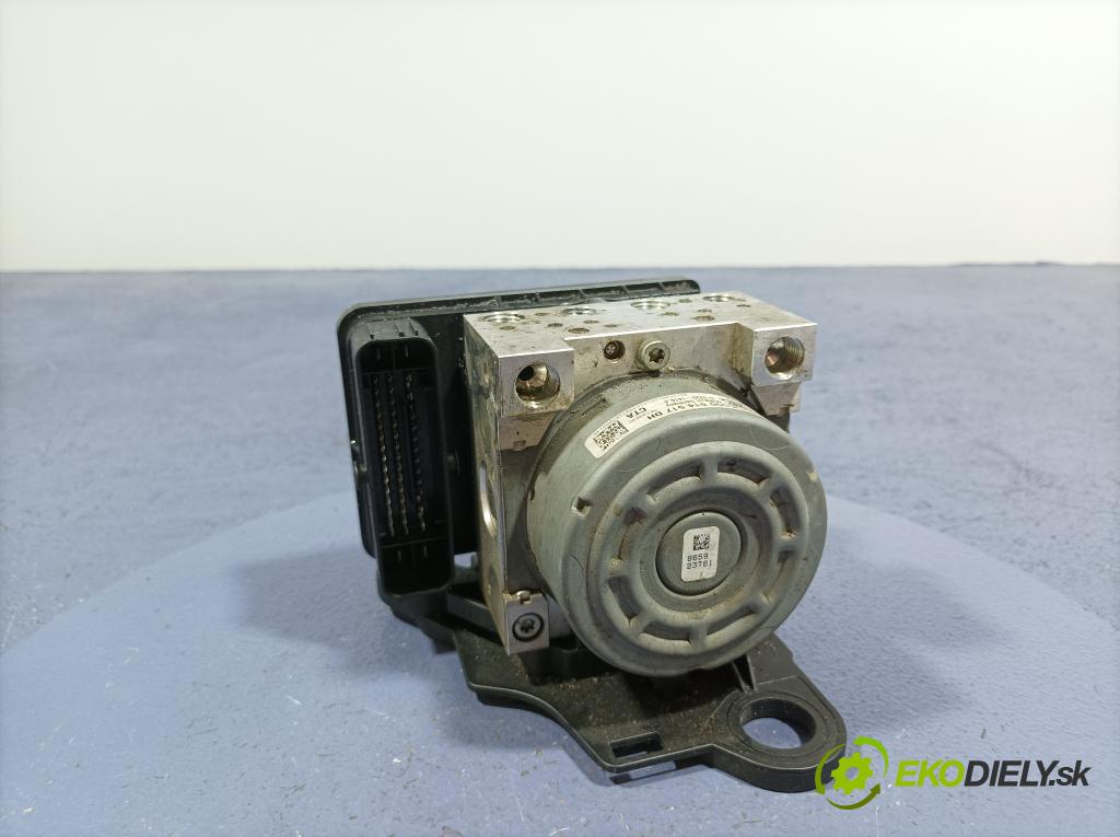 Skoda Superb 2018 čerpadlo ABS x 5Q0614517DH