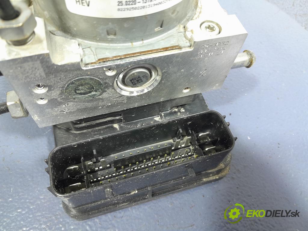 Ford Mondeo 2020 čerpadlo ABS x LG98-2C55-AA