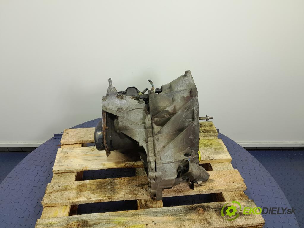 Ford Fiesta 2005 prevodovka Manualna 2S6R7002MB
