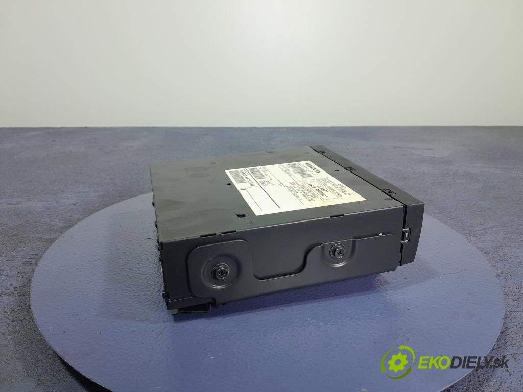Volvo V50 2006 Radio I Navigácia: 30732907