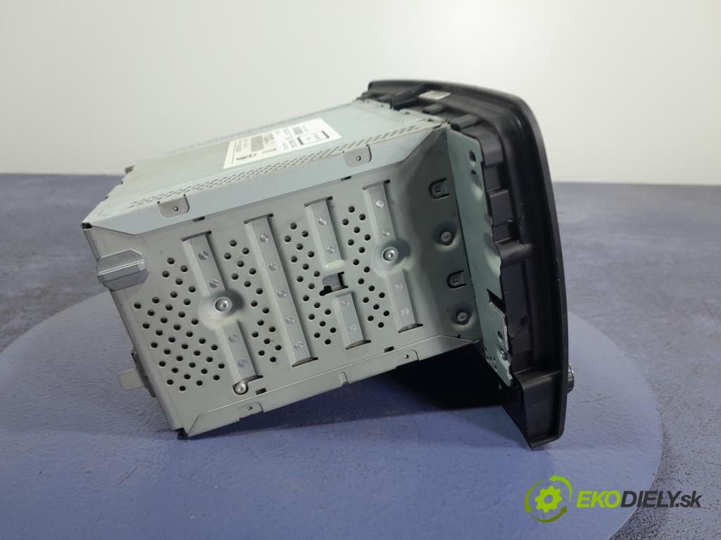 Skoda Superb 2014 Radio I Navigácia: 3T0035161K