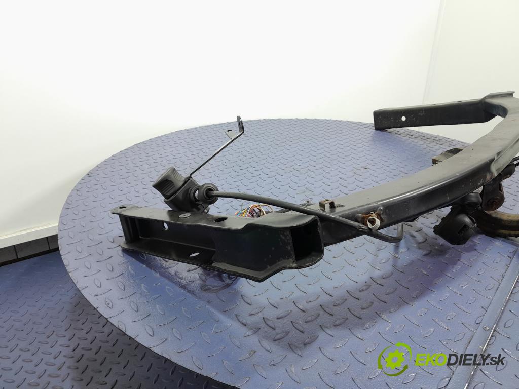 Audi A6 2007 oko Do Přívěsy 4F0800491C