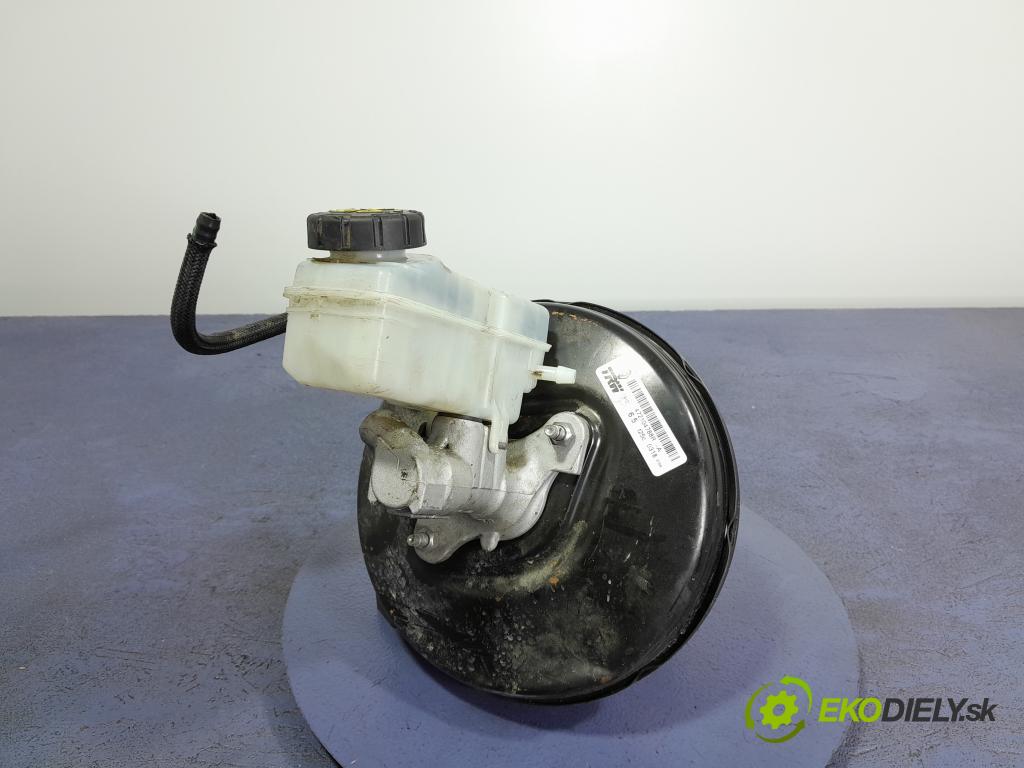 Renault Clio 2016 servo Brzdní: 472104788R