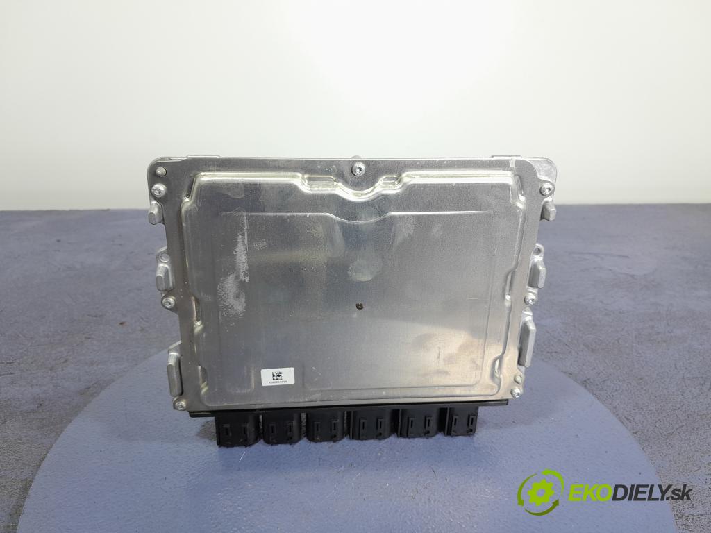 Bmw Seria 3 2021 riadiaca jednotka Motor: 7827051